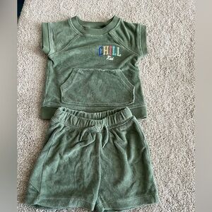 Old navy chill kid shirt and shorts set